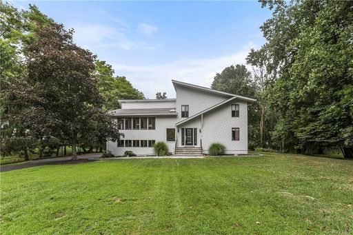 Image 1 of 29 for 8 Sassi Drive in Westchester, Cortlandt Manor, NY, 10520