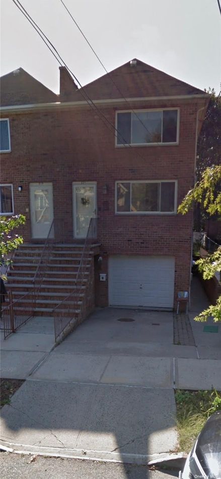 Image 1 of 30 for 821 Revere Ave in Bronx, NY, 10465