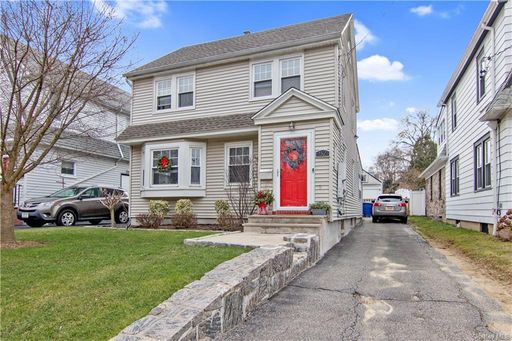 Image 1 of 30 for 52 Dover Lane in Westchester, Yonkers, NY, 10710