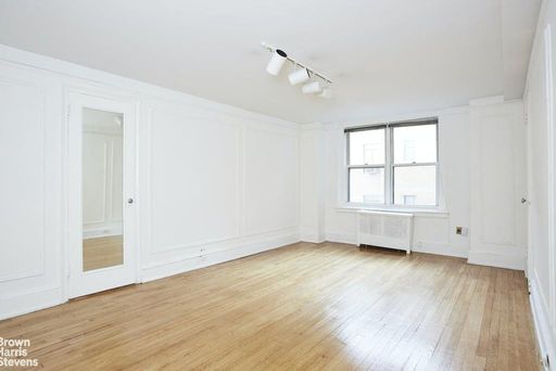 Image 1 of 9 for 304 West 75th Street #7C in Manhattan, New York, NY, 10023