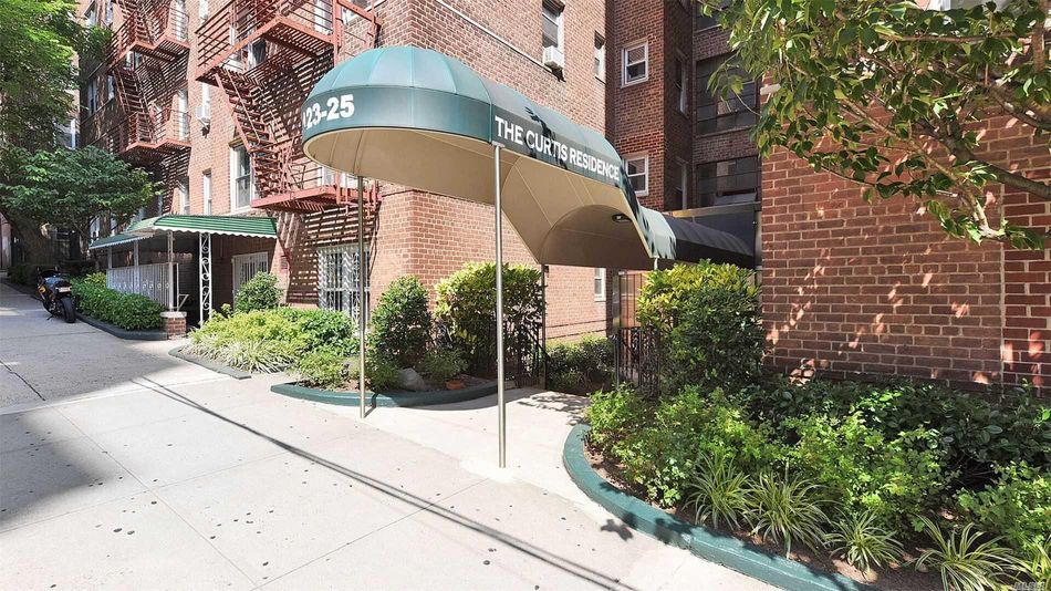 Image 1 of 9 for 123-25 82nd Avenue #6L in Queens, Kew Gardens, NY, 11415