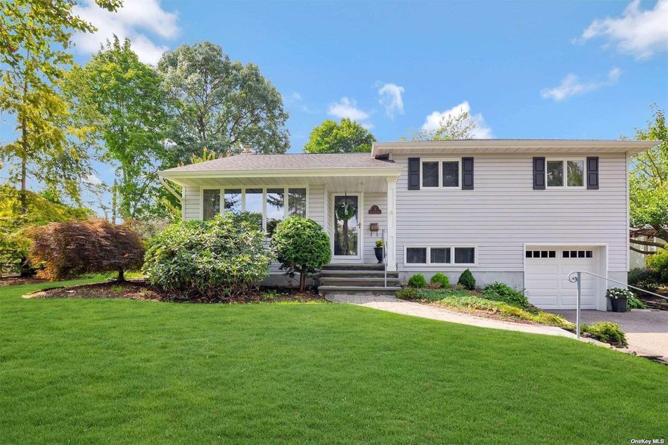 Image 1 of 23 for 24 Duncan Lane in Long Island, Huntington, NY, 11743