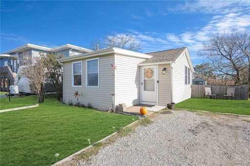 Image 1 of 13 for 35 Locust Dr in Long Island, Mastic Beach, NY, 11951
