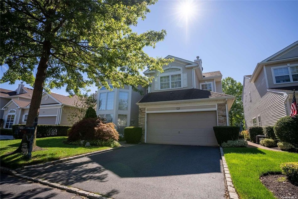 Image 1 of 33 for 156 Hamlet Drive #156 in Long Island, Mount Sinai, NY, 11766