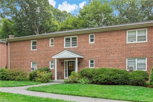 Image 1 of 17 for 310 N State Road #4C in Westchester, Briarcliff Manor, NY, 10510